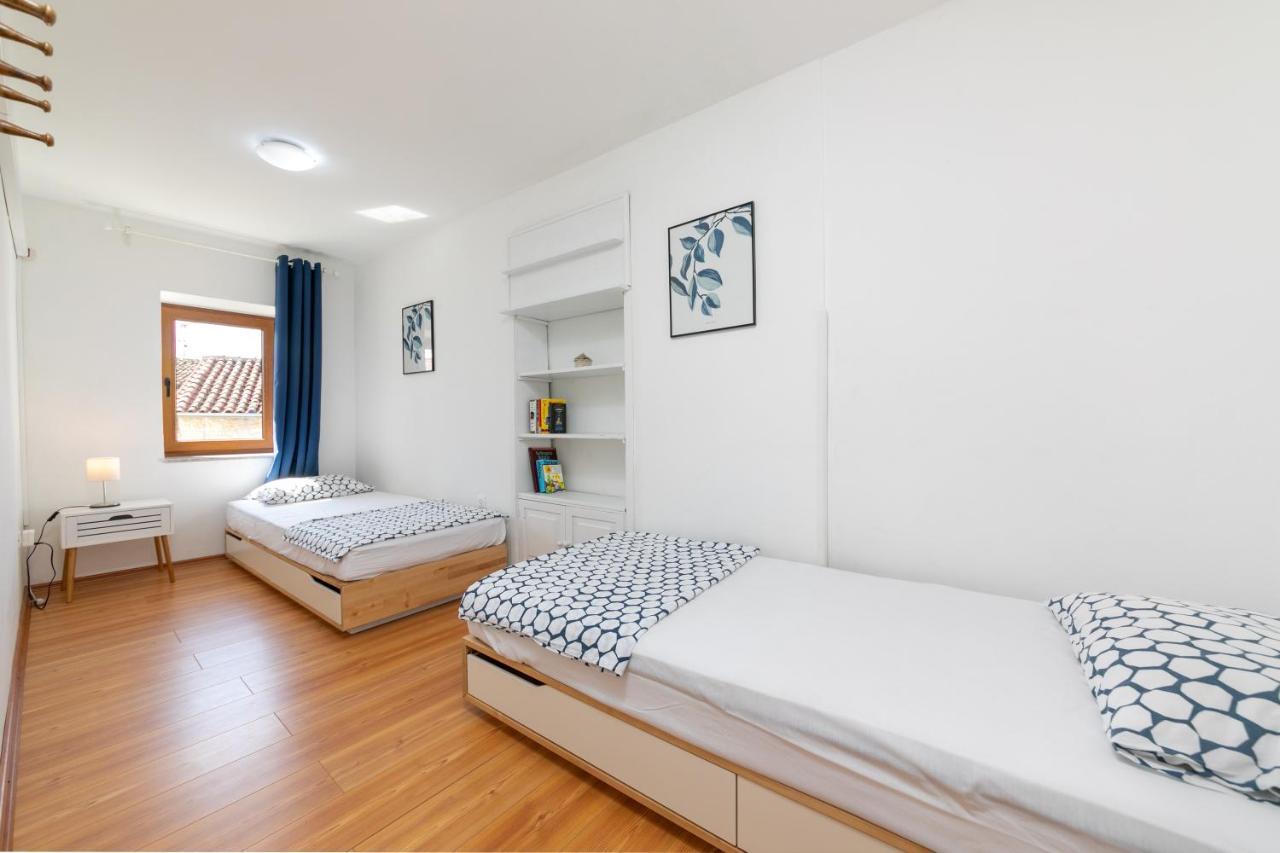 Villa Vito Kaštelir Extérieur photo